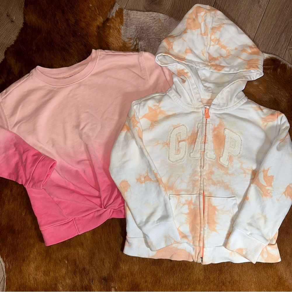 Gap Kids sweatshirts - Size 5